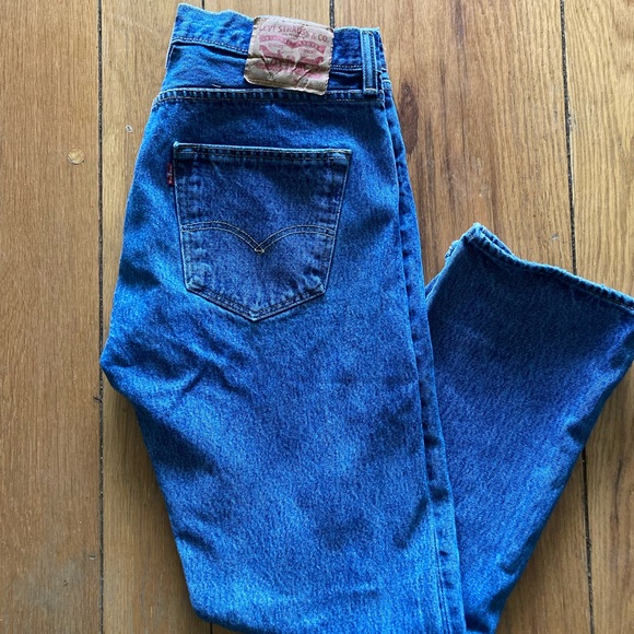 Levi's Other - Levi’s 501 33X30 Jeans